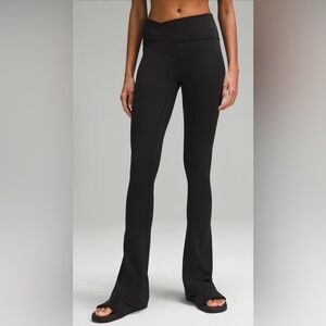Lululemon mini flares